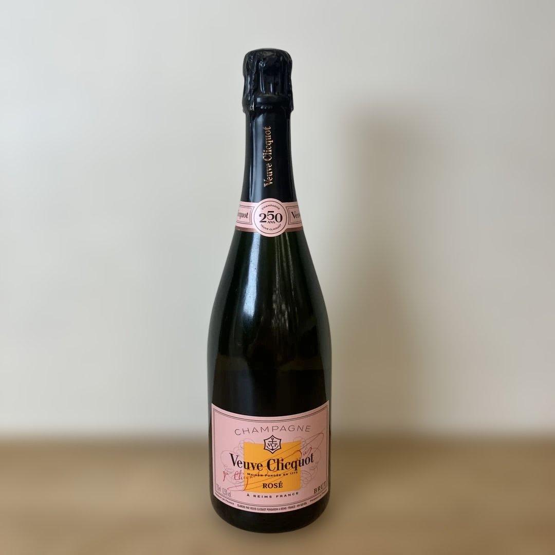 未開栓 ヴーヴクリコ ロゼ 果実酒 シャンパン 750ml
