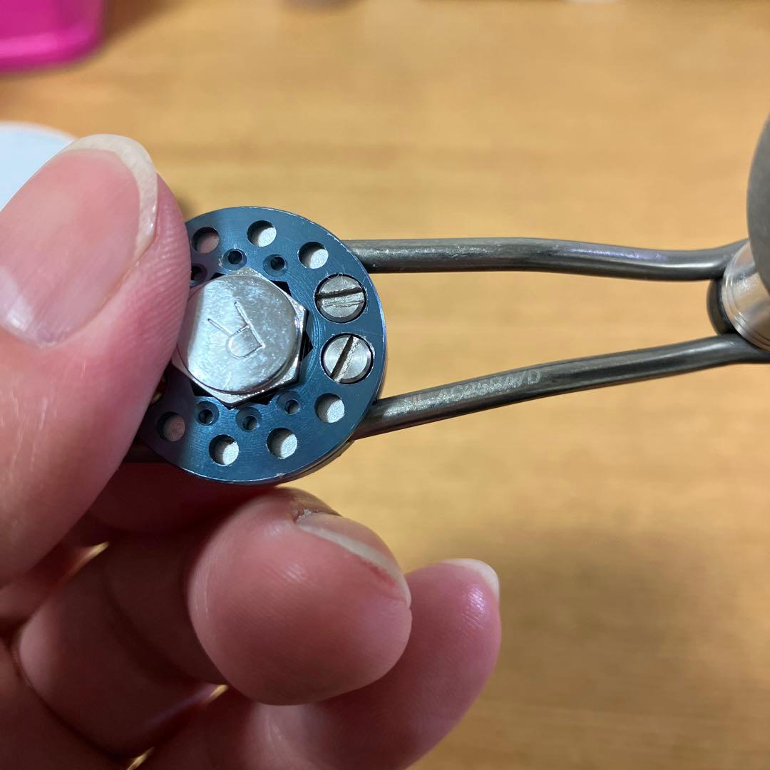 美品　レア　SOM NO LIMITS AC25RA ブルー　シマノ用　右巻き