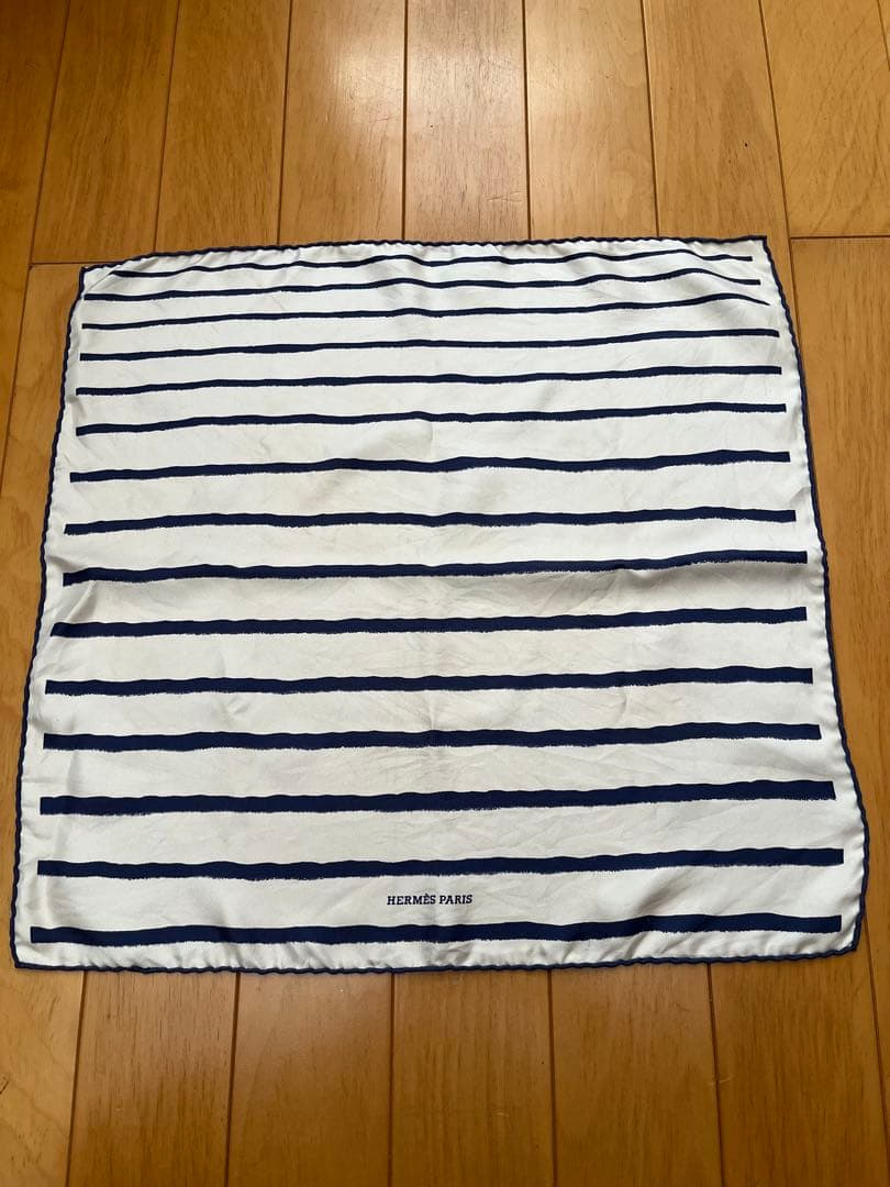 【そまり】HERMÈS ストライプ シルクスカーフ　ミニカレ