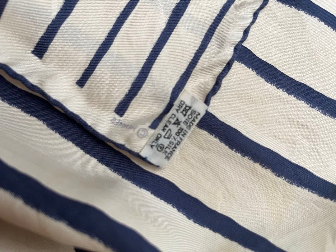 【そまり】HERMÈS ストライプ シルクスカーフ　ミニカレ