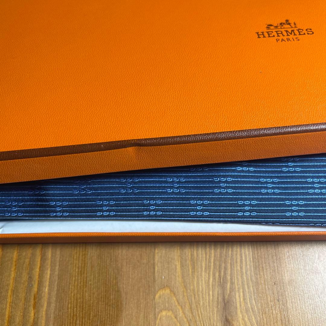 【箱付き】HERMES エルメス シルクネクタイ ブルー