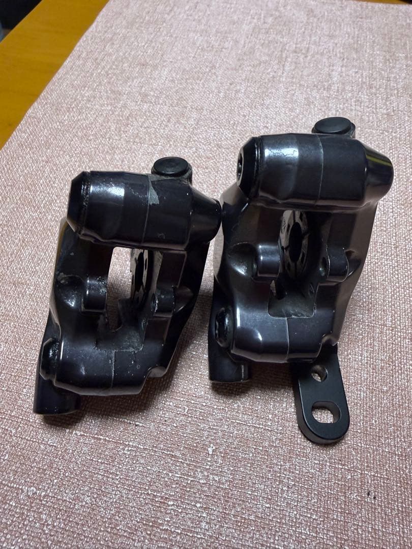 Shimano BR-R8170 ディスクブレーキキャリパー 前後