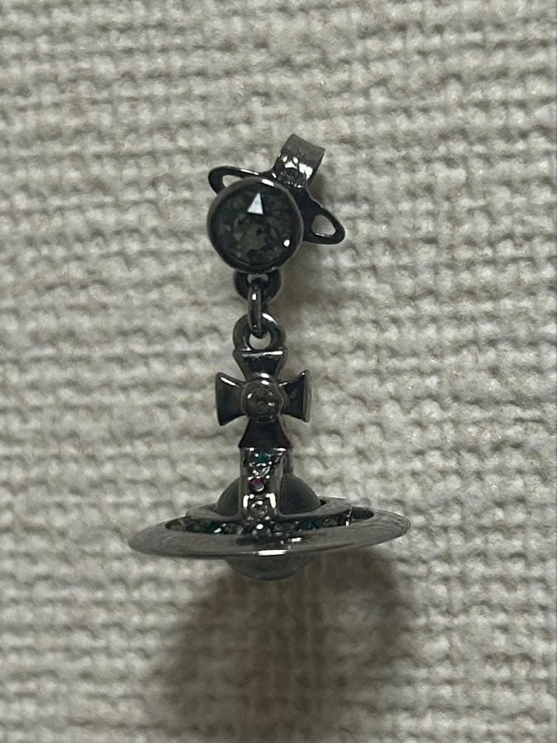 Vivienne Westwood ピアス 片耳