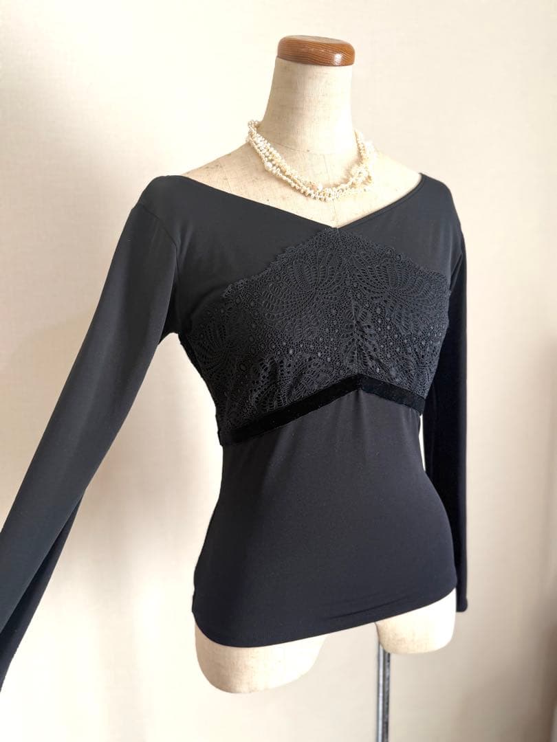sale! 美品　Chacott チャコット　トップス　ベロアリボン　レース　黒