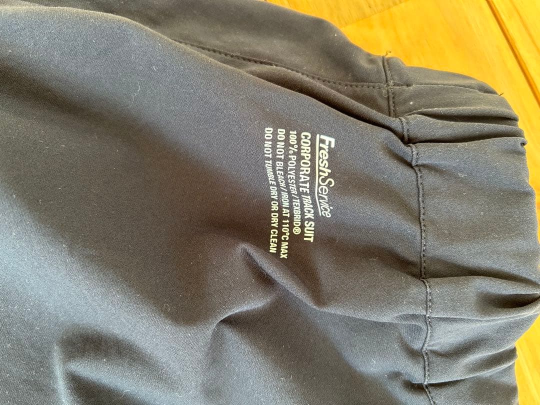 t*7様 Fresh Service corporate track suit
