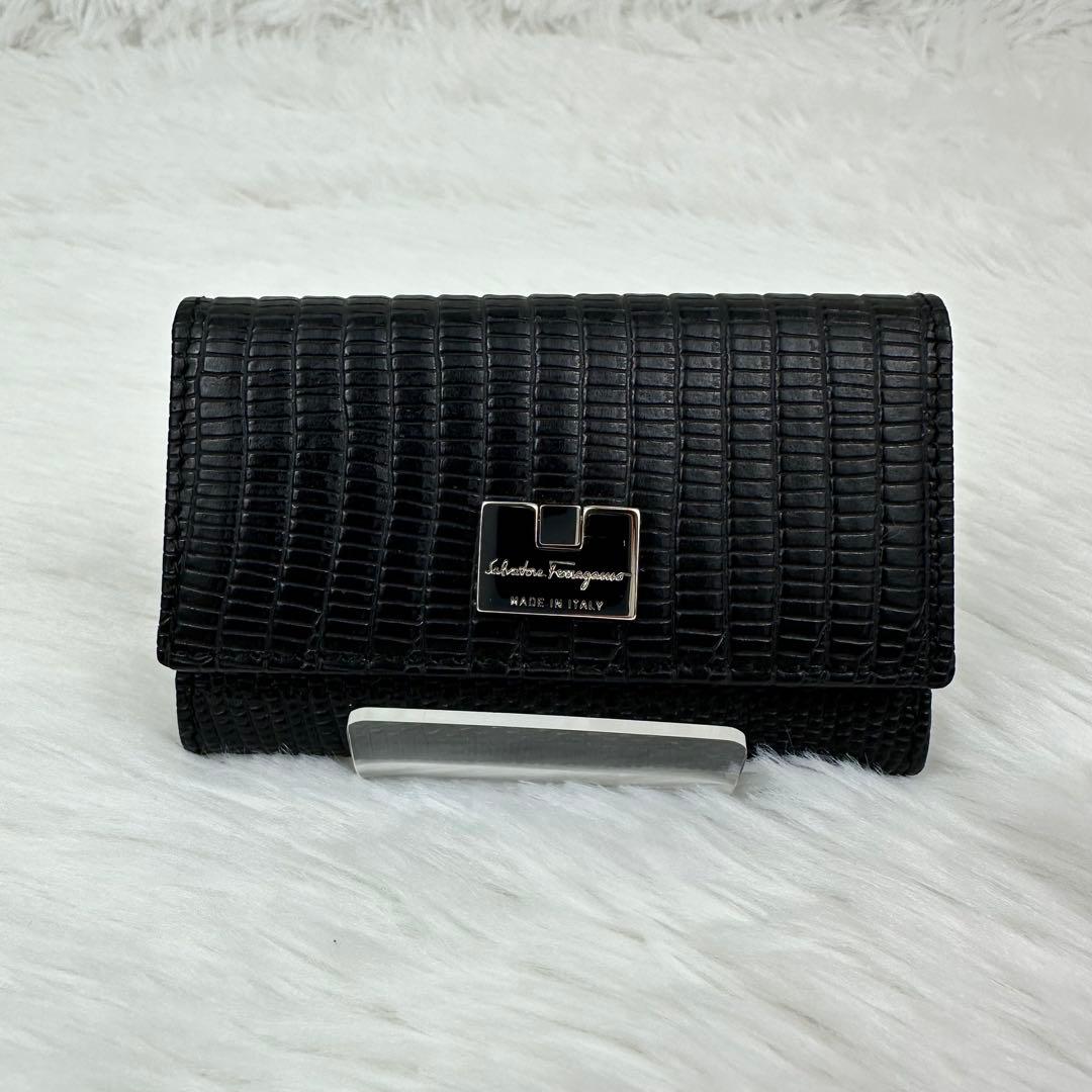 【極美品】Salvatore Ferragamo フェラガモ　6連キーケース