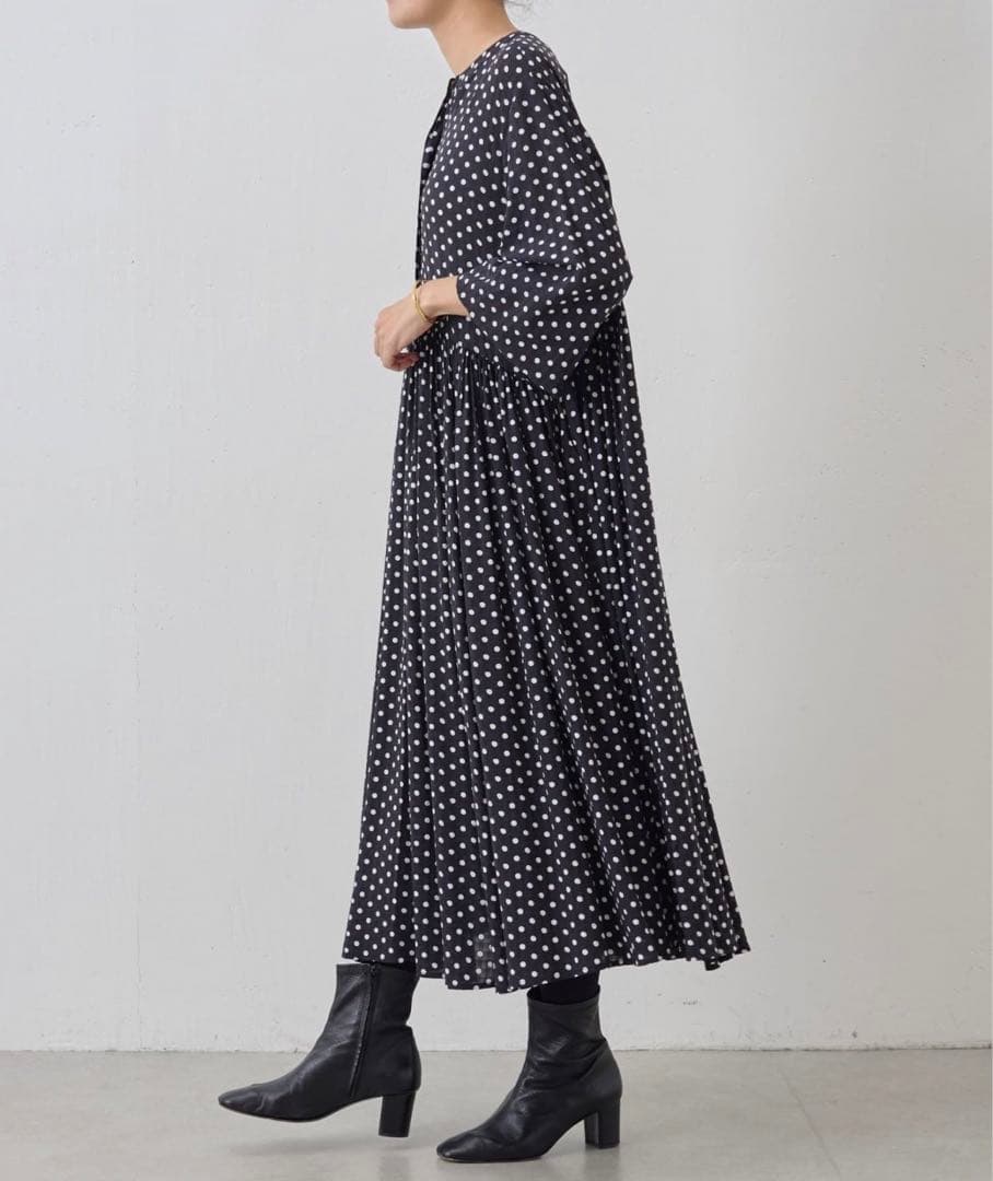 新品☆BEARDSLEY ビアズリー ドットギャザーワンピース