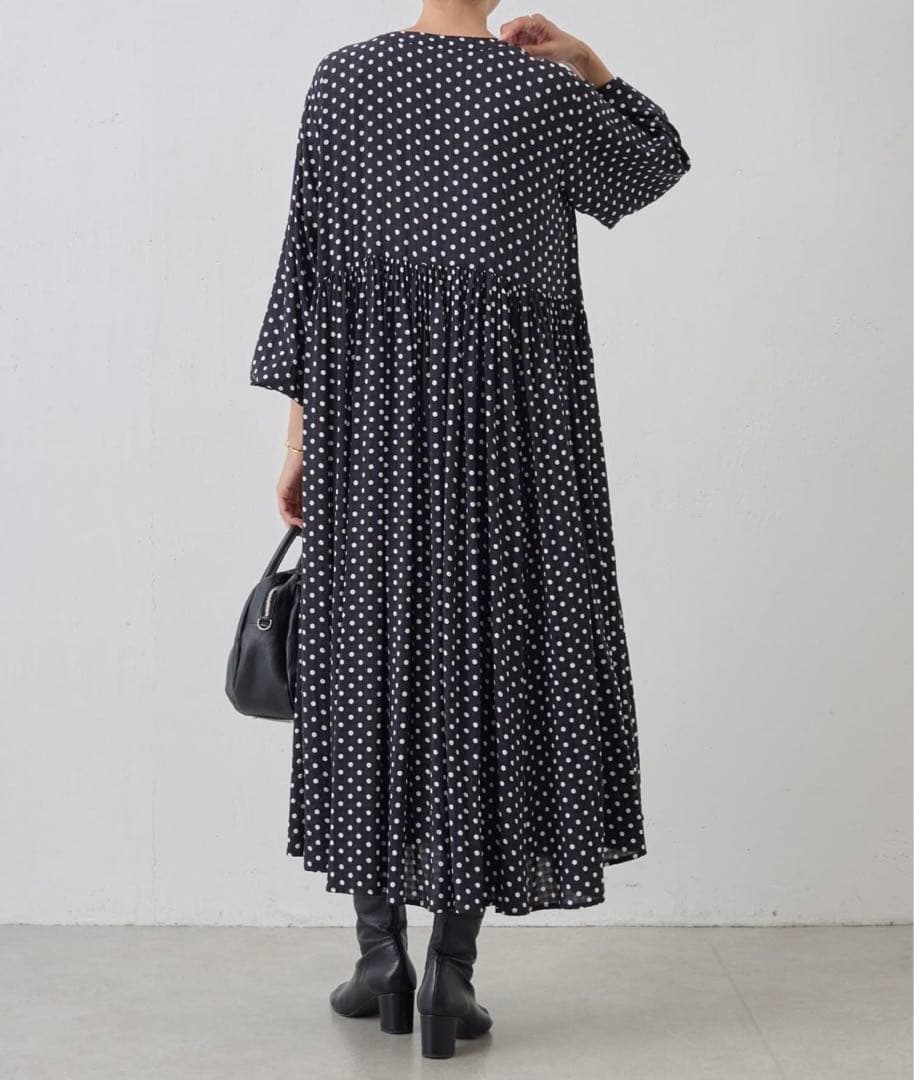 新品☆BEARDSLEY ビアズリー ドットギャザーワンピース
