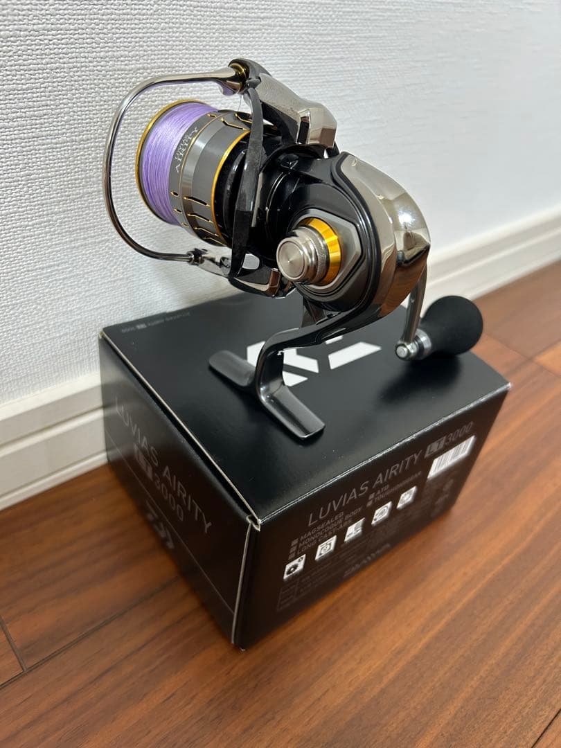 ダイワ LUVIAS AIRITY LT3000 スピニングリール