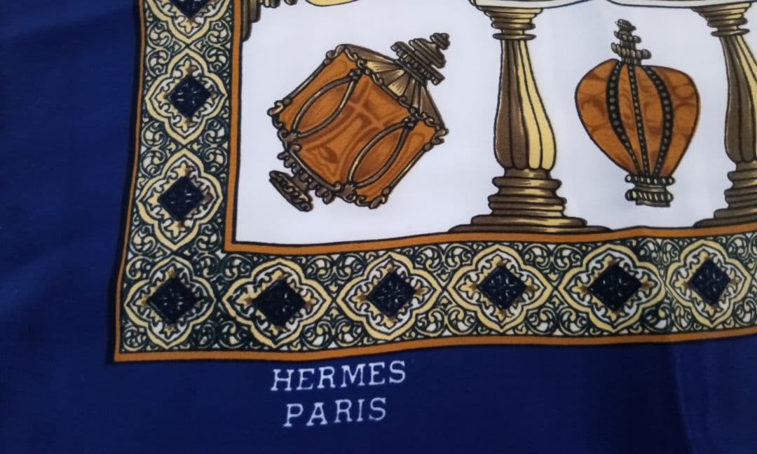 HERMES エルメス　スカーフ