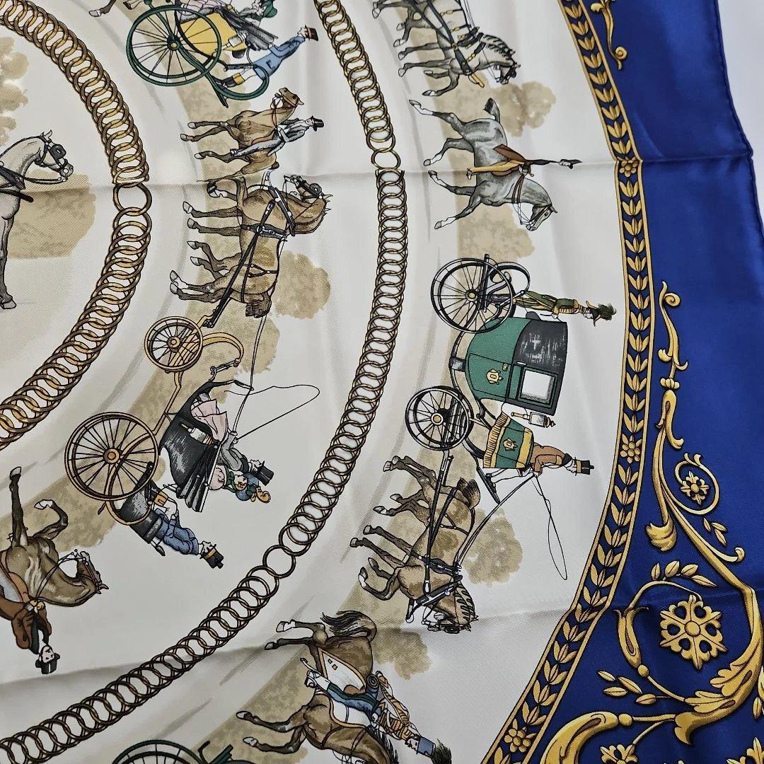 エルメス　HERMES　スカーフ　カレ90 ロンシャンへの散歩 シルク ブルー系