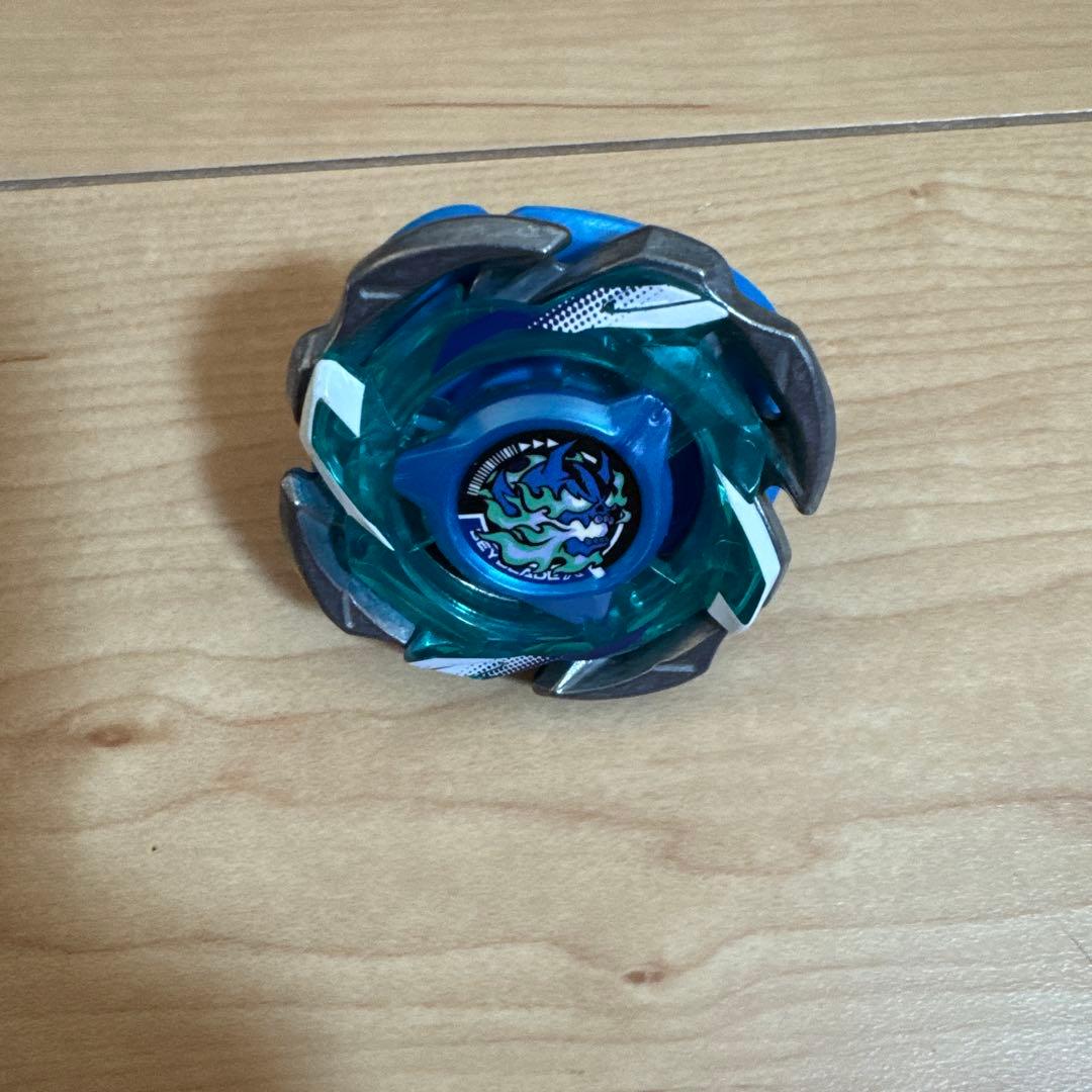 ベイブレードX ヘルズリーパー　2色