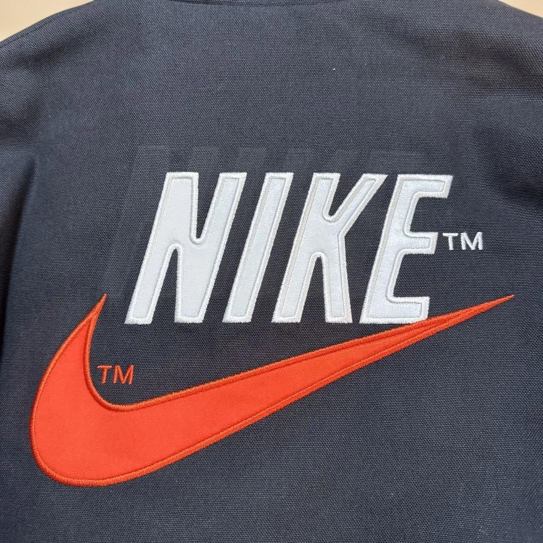 NIKE ブラックボタン付きジャケット