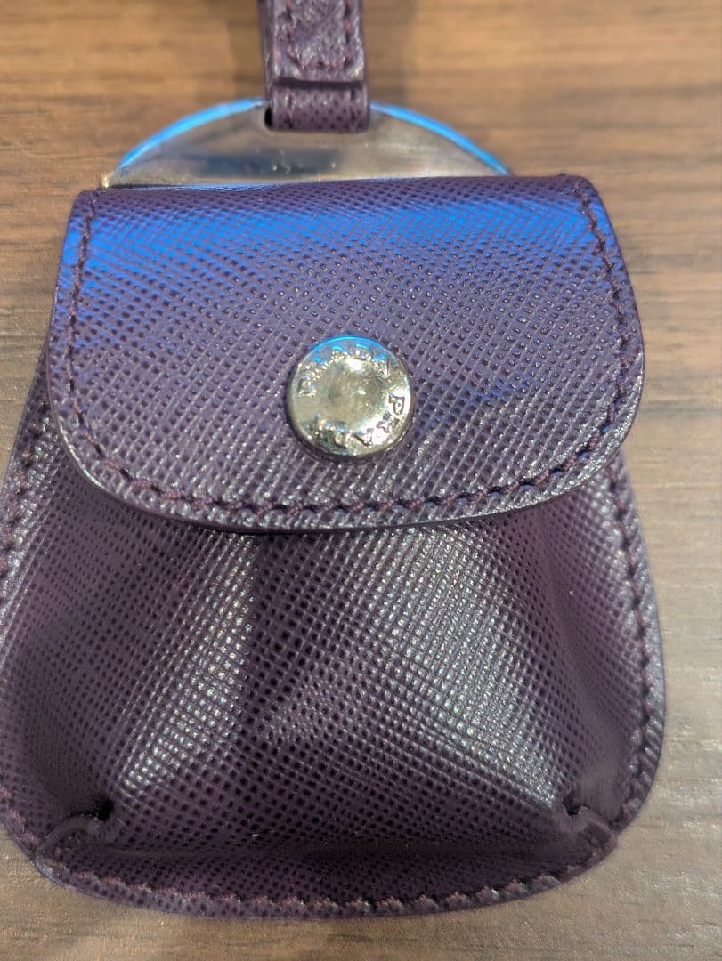 PRADA キーケース 証明書付き