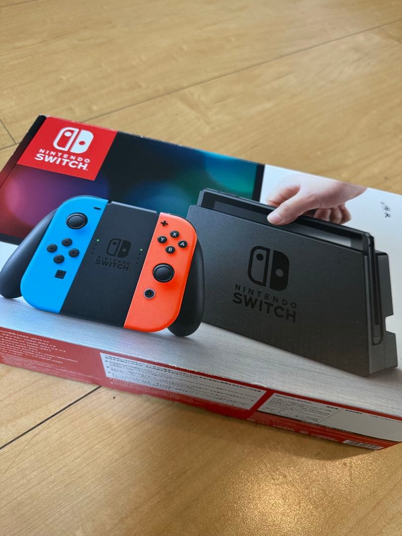 Nintendo Switch 本体 + HORI製プロコン 箱/付属品付