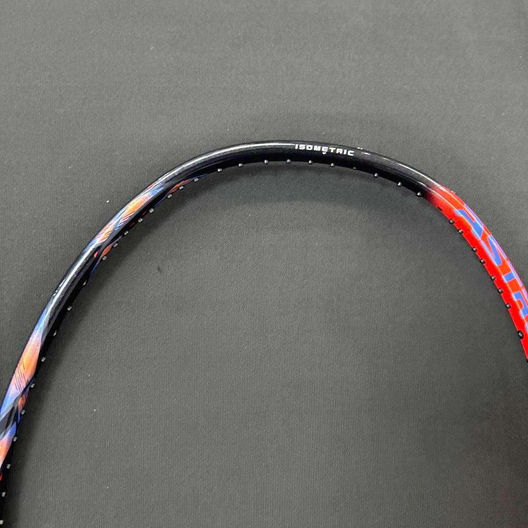 4ug6 アストロクス７７プロ　新品未使用　ヨネックス　バドミントン　ラケット