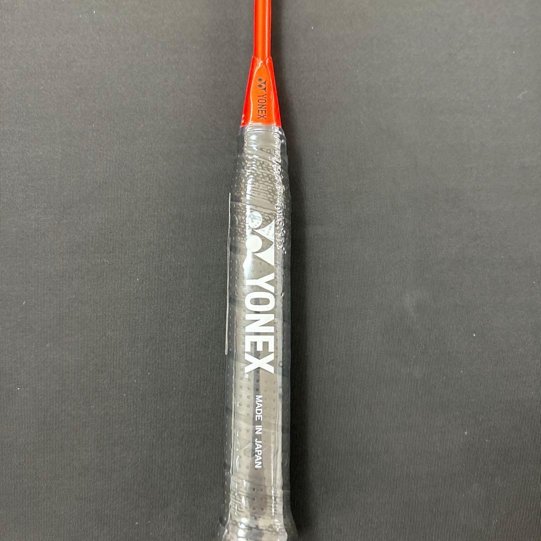 4ug6 アストロクス７７プロ　新品未使用　ヨネックス　バドミントン　ラケット