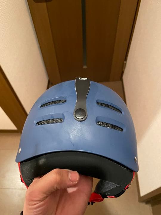 スノーヘルメット