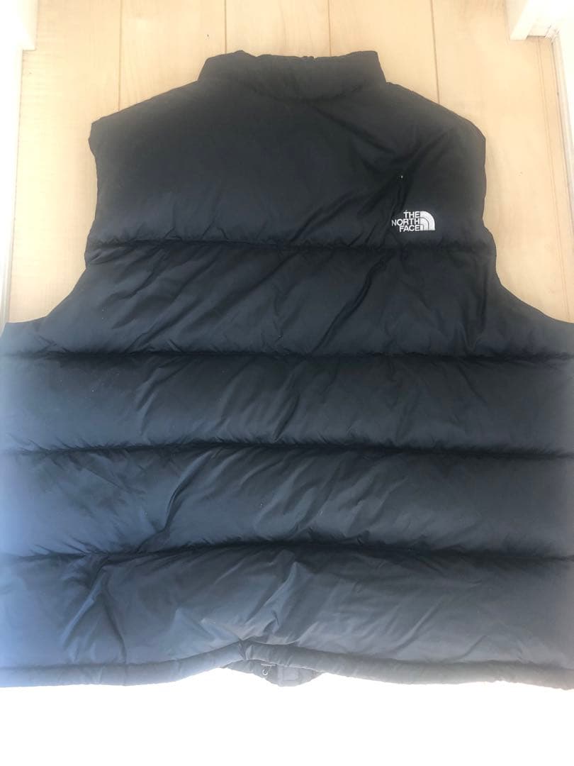か*ぺ様 THE NORTH FACE ブラックダウンベスト 700フィルパワー