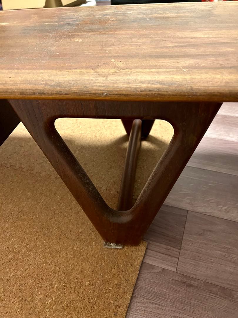 LANE ローテーブルトライアングルレッグ　ビンテージテーブル