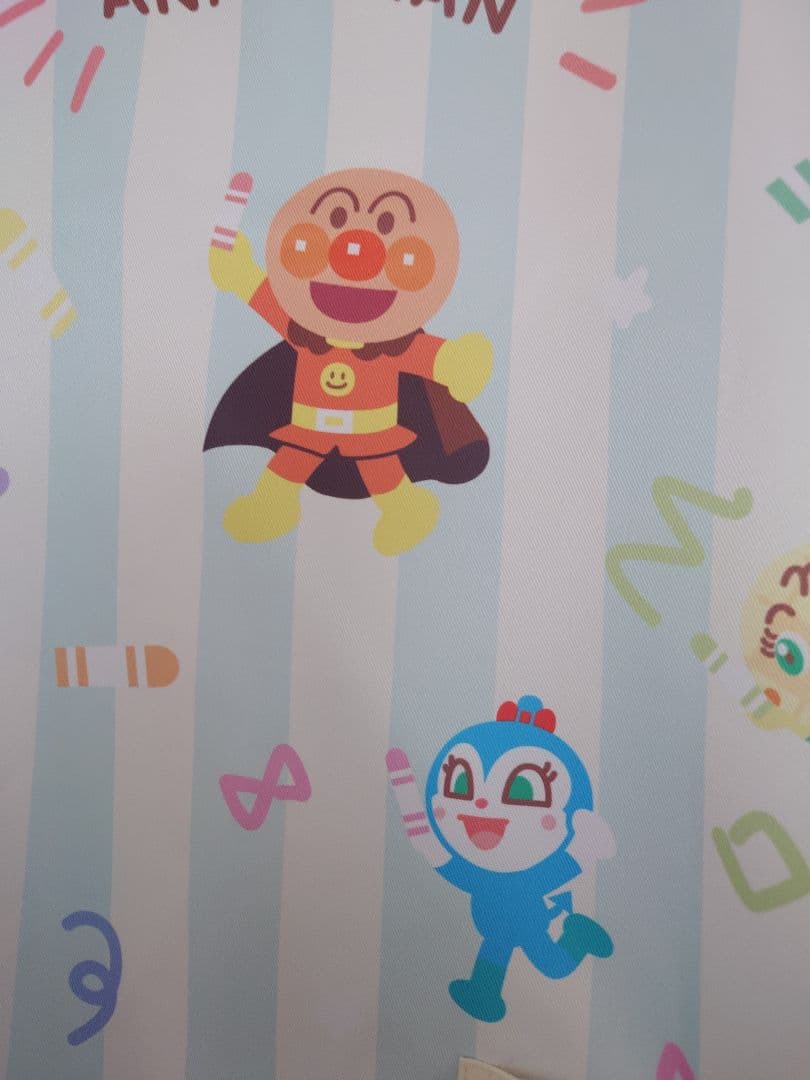 新品未使用☆アンパンマン 保育士エプロン＆靴下セット アンパンマンエプロン