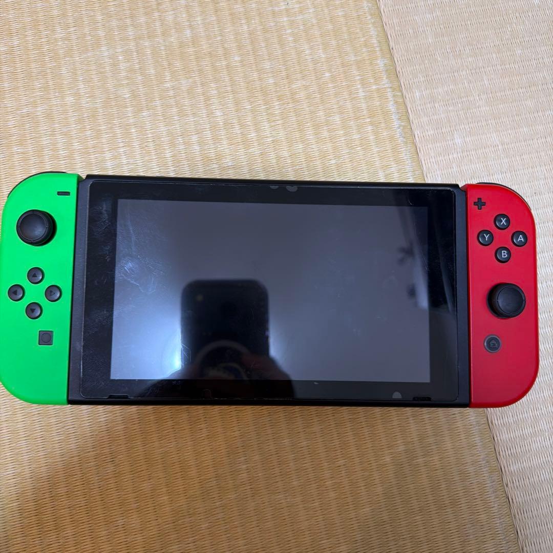 Nintendo Switch 本体 緑・赤 Joy-Con 64GB