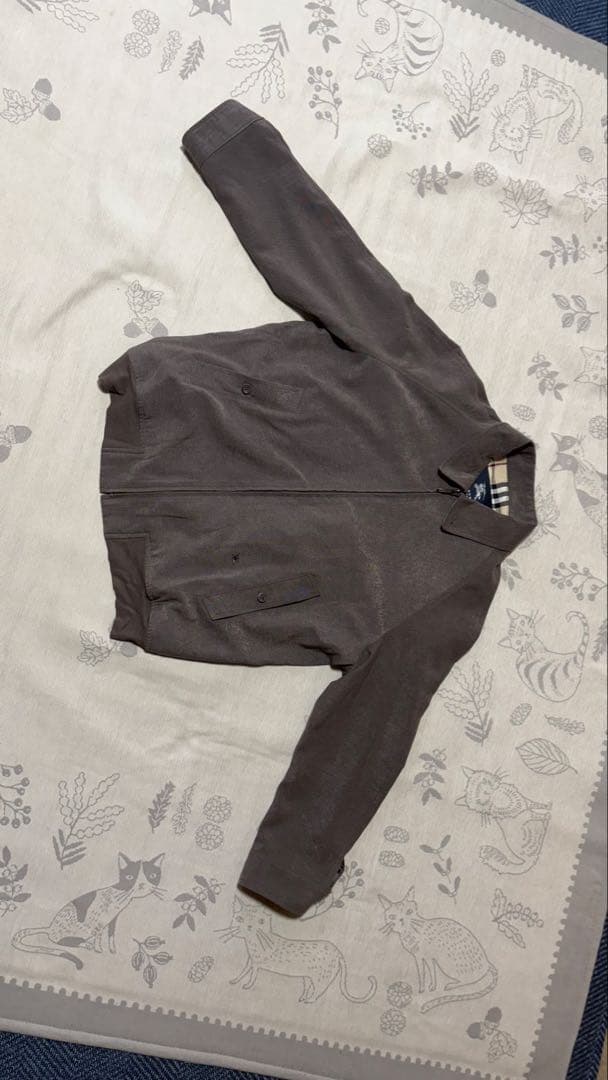 Burberry ジップアップ ブルゾン