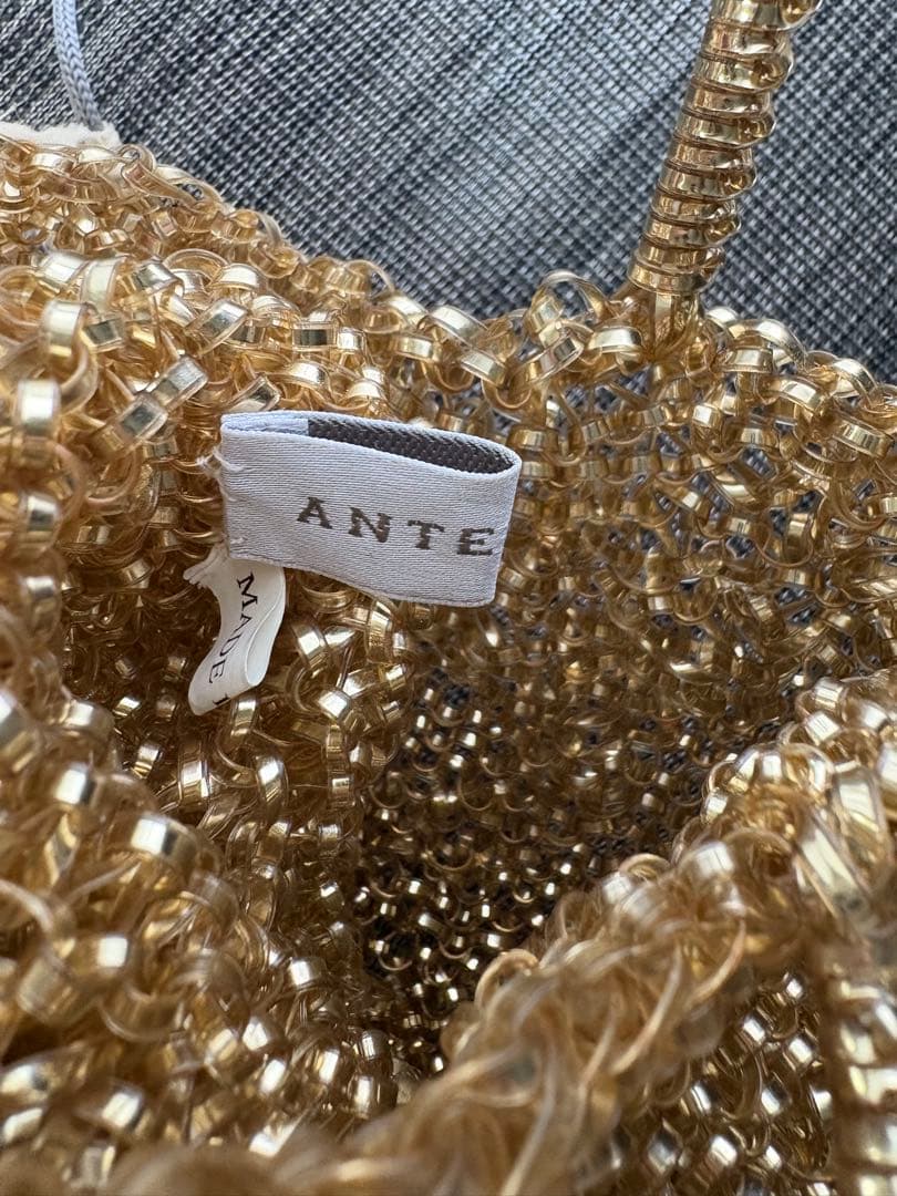 ★美品★ANTEPRIMA ゴールド　パーティーバッグ