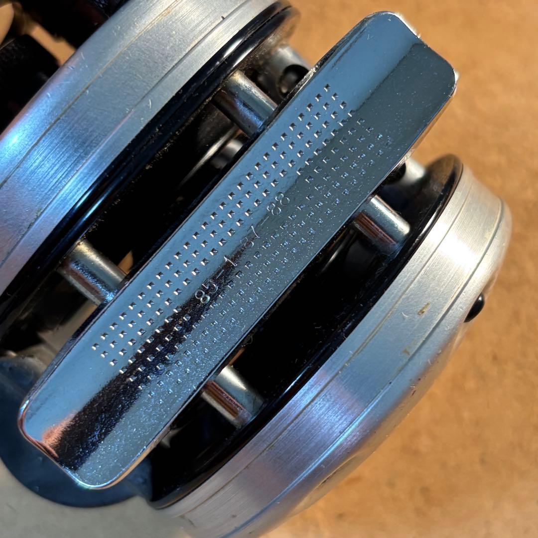 85年 ABU AMBASSADEUR 4600CB アブ アンバサダー