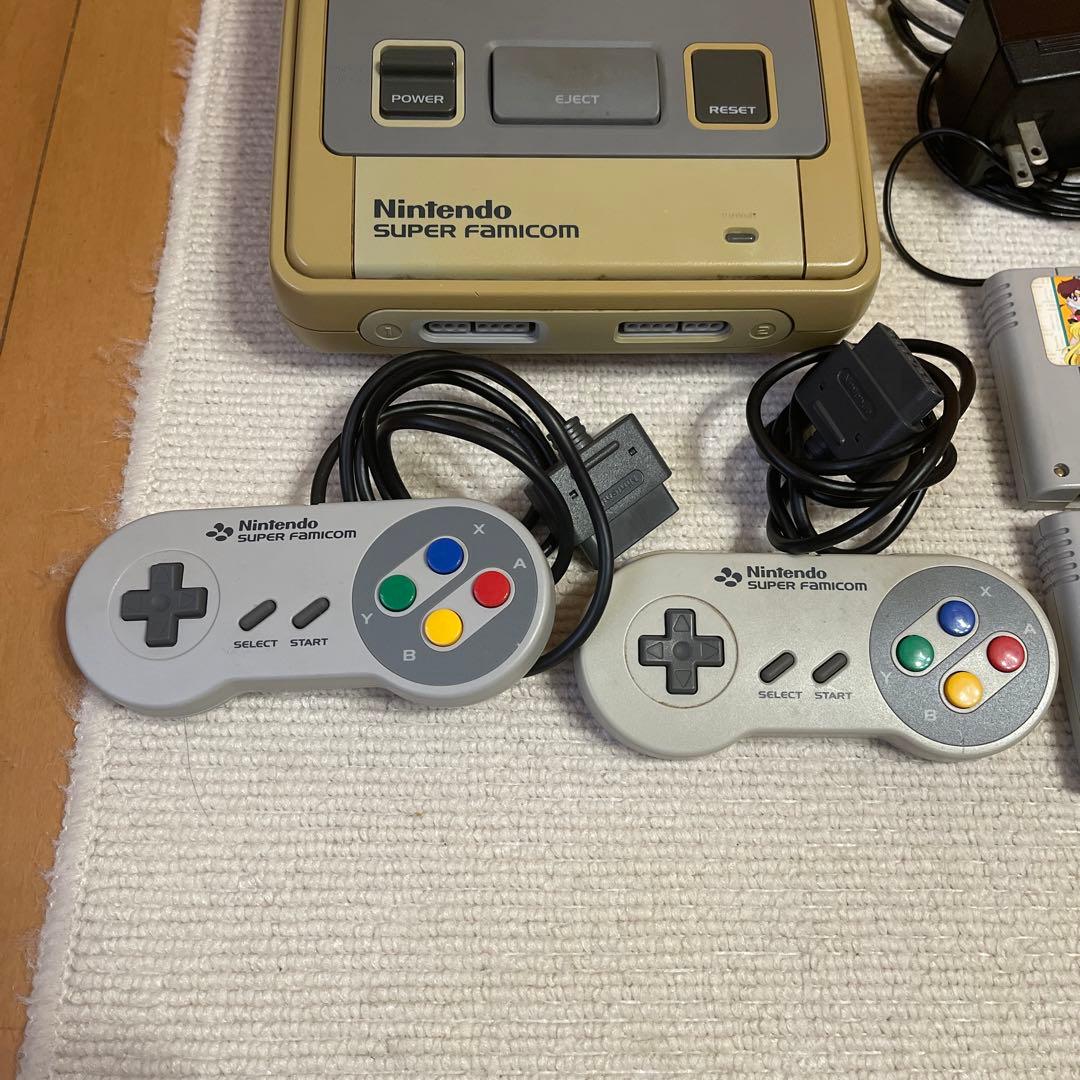 レトロゲーム機　任天堂スーパーファミコン　セーラームーンカセット2本セット