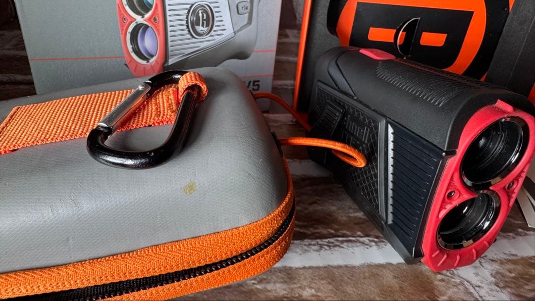 Bushnell Tour V5 ゴルフ用距離計　ブッシュネル
