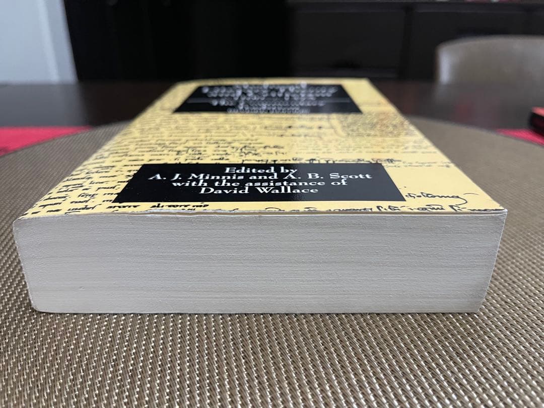 洋書 Medieval Literary Theory and Criticism