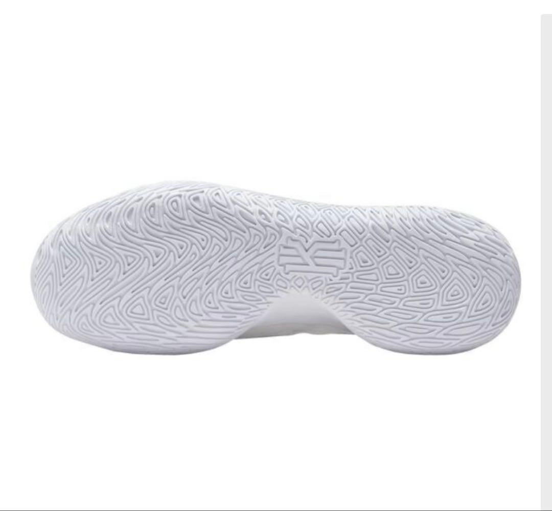 ナイキ メンズ バッシュ Nike Kyrie