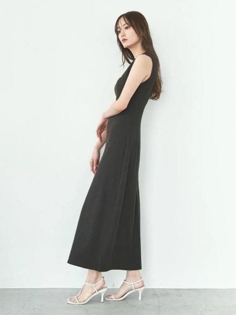 新品　スナイデル　ワンポイントカットワンピース