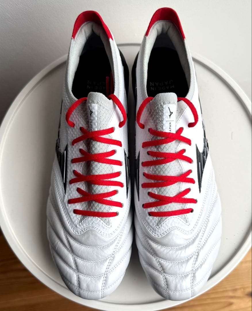 MIZUNO モレリア Neo 4 β JAPAN 26.5㎝