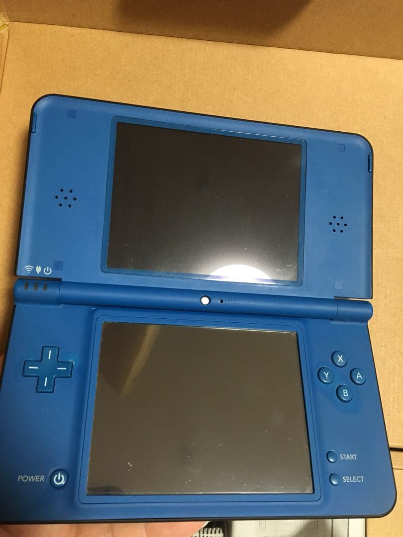 本体