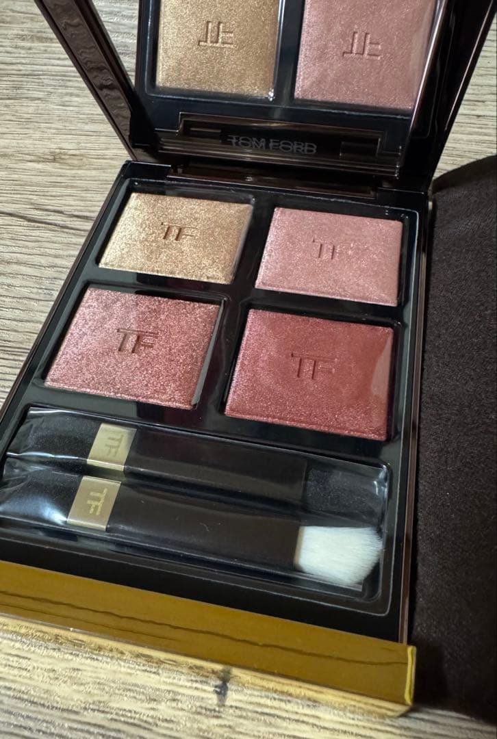 TOM FORD アイシャドウパレット 4色セット