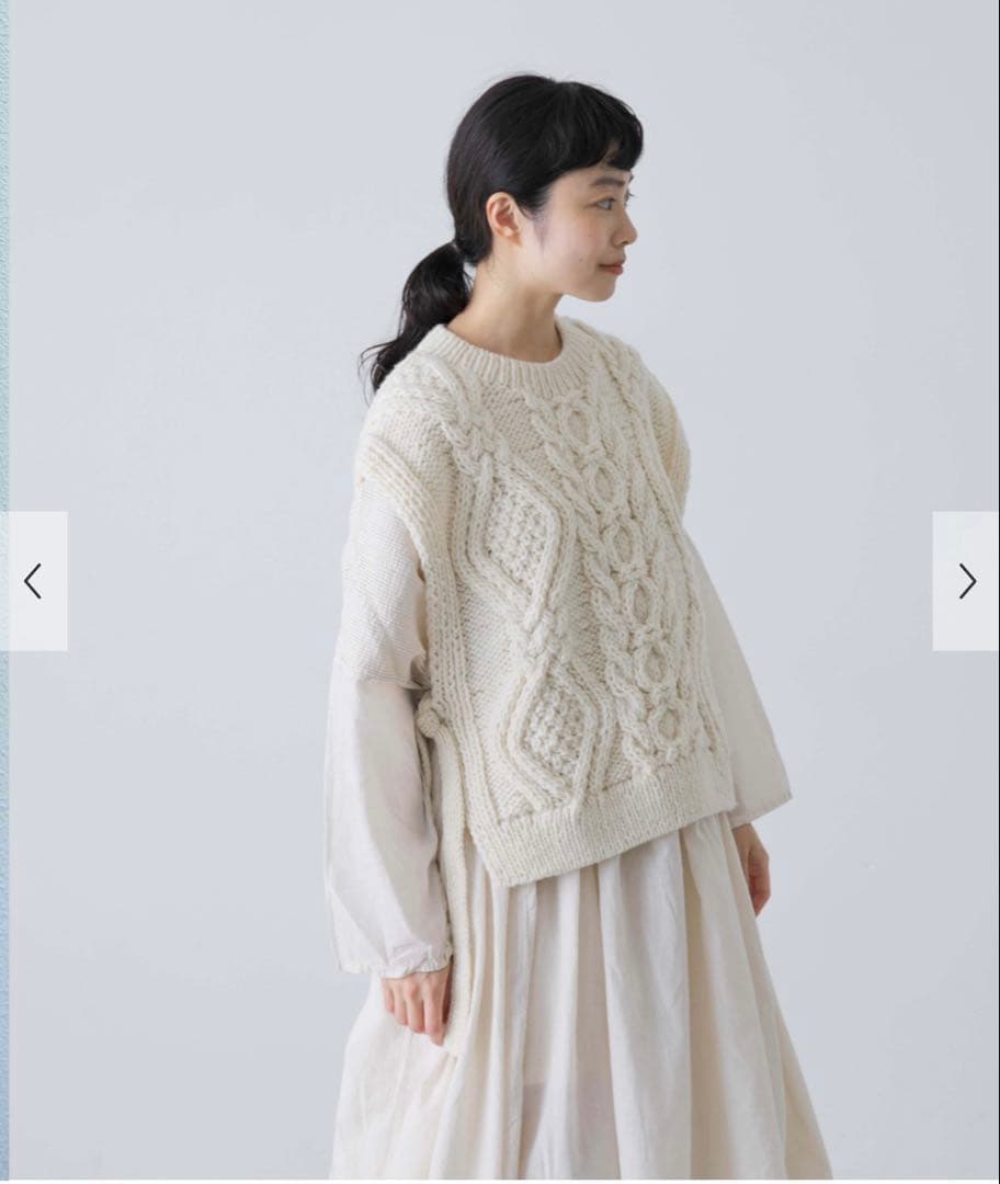 新品タグ付き　かぐれ　ペルーアランニットベスト　アーバンリサーチドアーズ