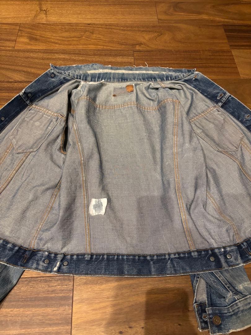 Levi's 70505 BIGE USA製　均等V 鬼ヒゲ　44