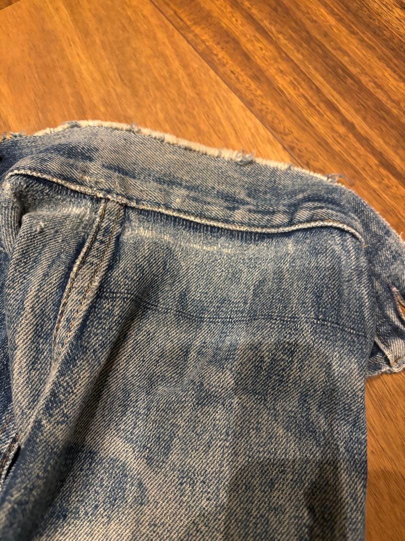 Levi's 70505 BIGE USA製　均等V 鬼ヒゲ　44