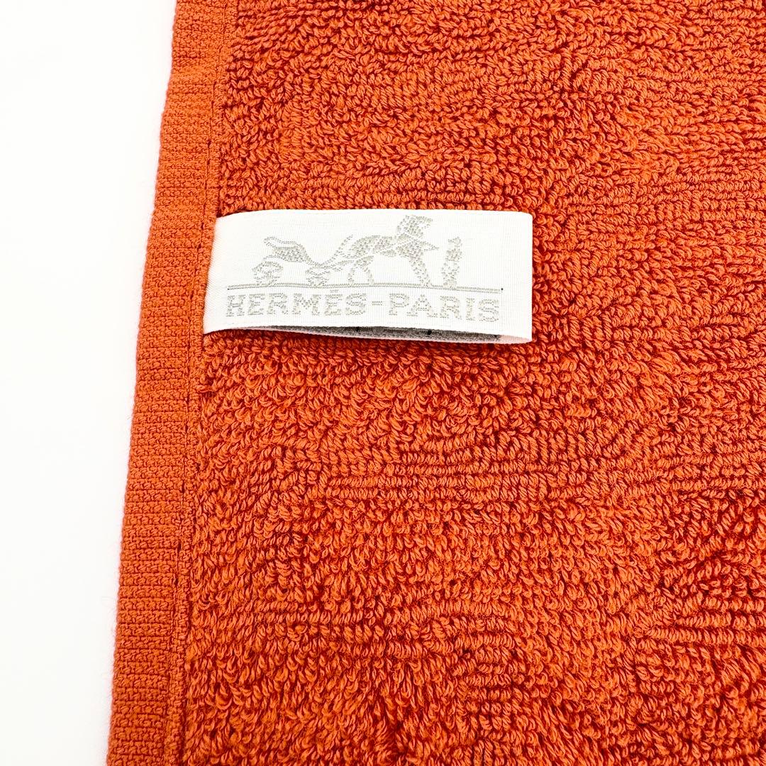 HERMES ハンドタオルセット オレンジ ネイビー　タオルハンカチ　２枚セット