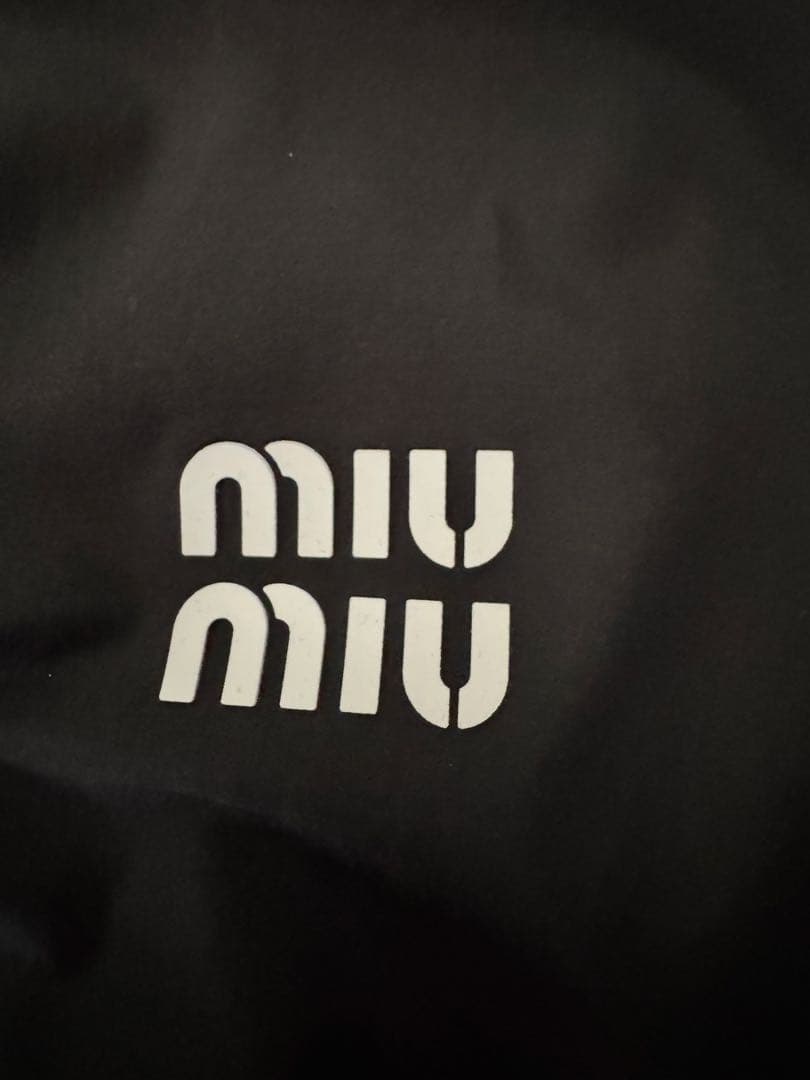 MIUMIU ナイロンベスト 38
