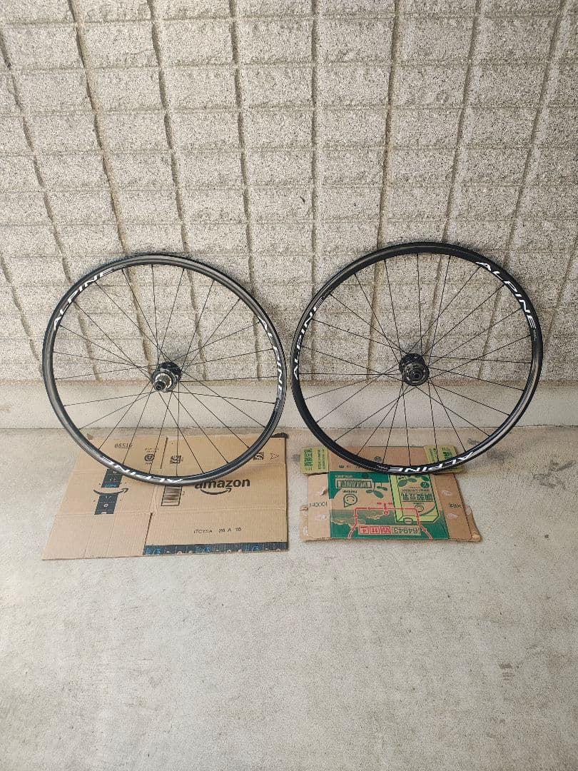 値下◎　1554g！　軽量ホイール　lightning alpine disc