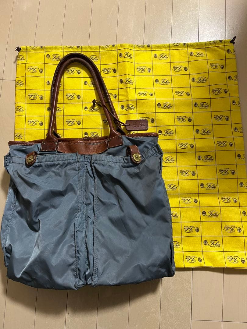 hirofuji　Felisi フェリージ　ヘルメットバッグ　サックス