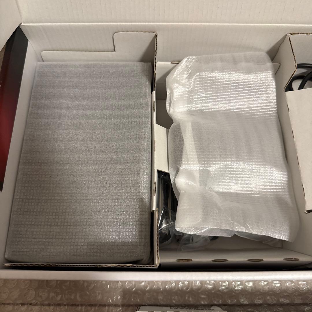 【不具合あり】Nintendo Switch ネオンブルー　レッド
