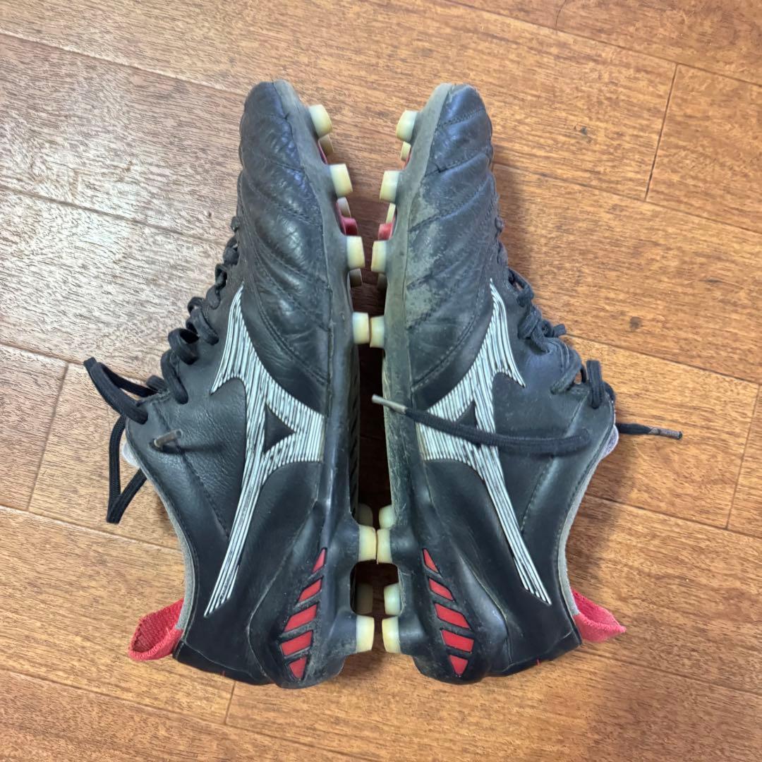 Mizuno Morelia サッカーシューズ ブラック/レッド