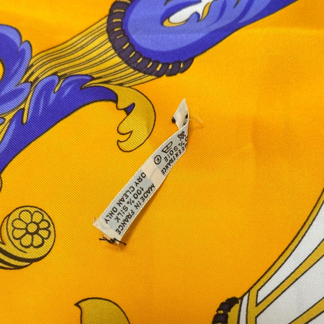 L*a様 Hermès Fleurs Raisins シルクスカーフ