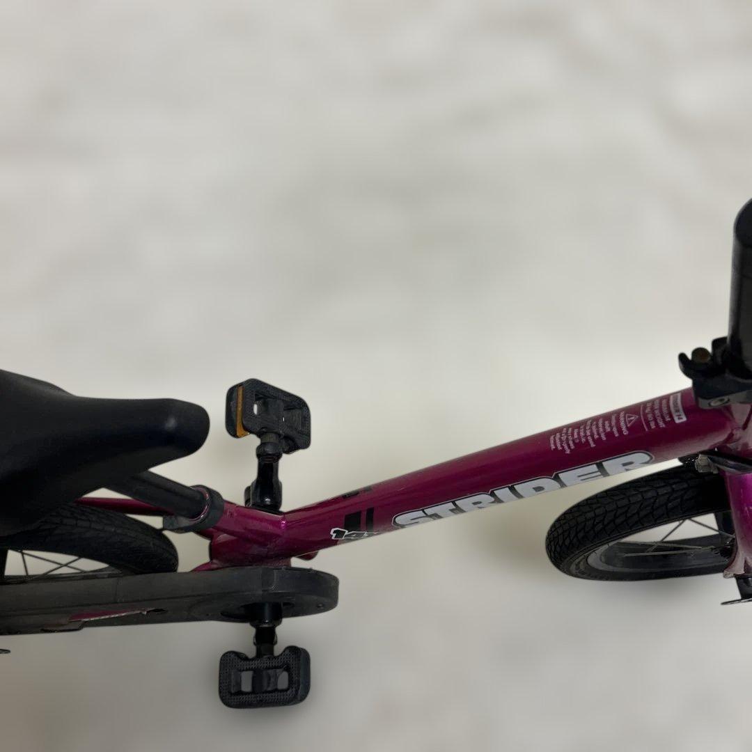 美品　ストライダー STRIDER 14x ペダルキット付属 ピンク　スタンド付