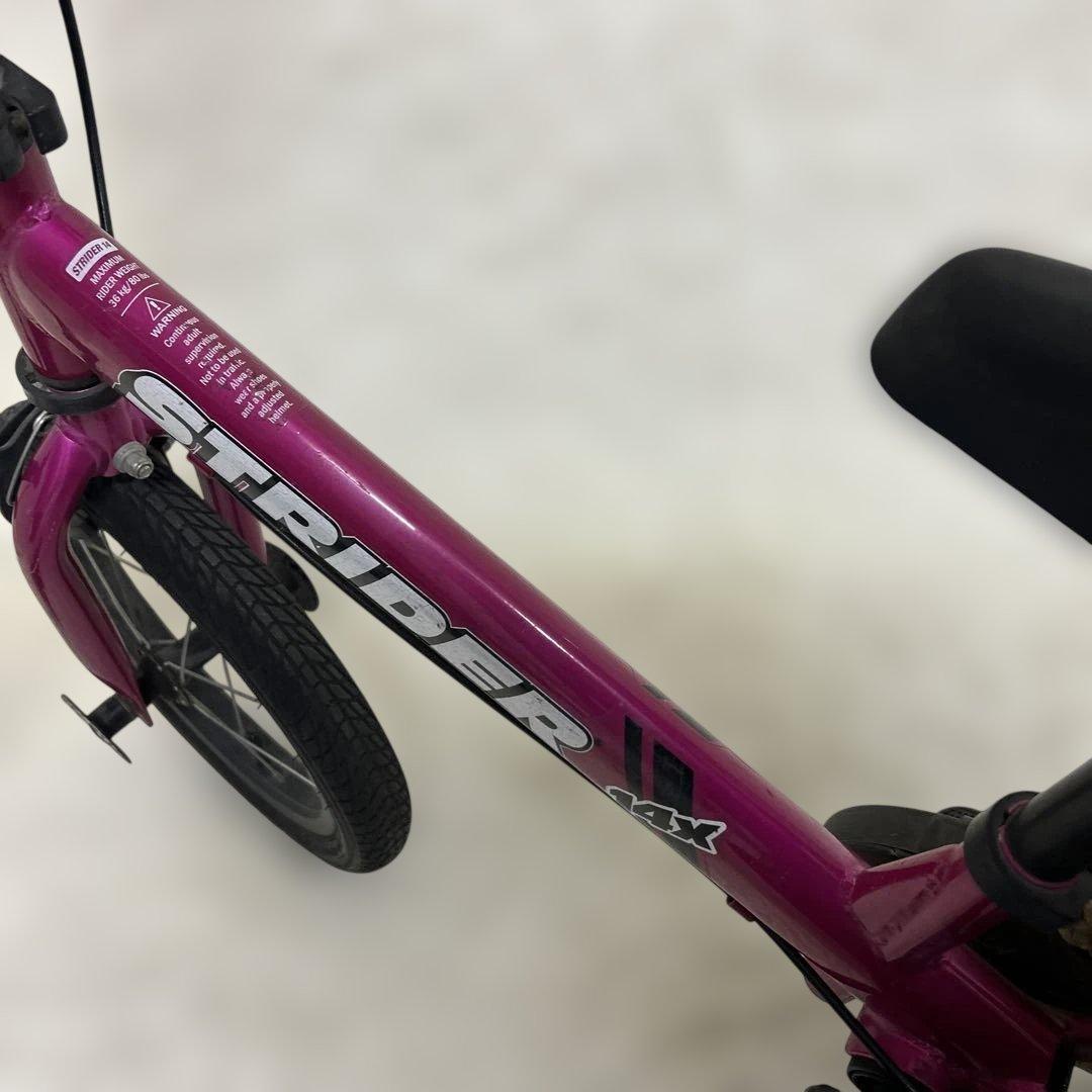 美品　ストライダー STRIDER 14x ペダルキット付属 ピンク　スタンド付