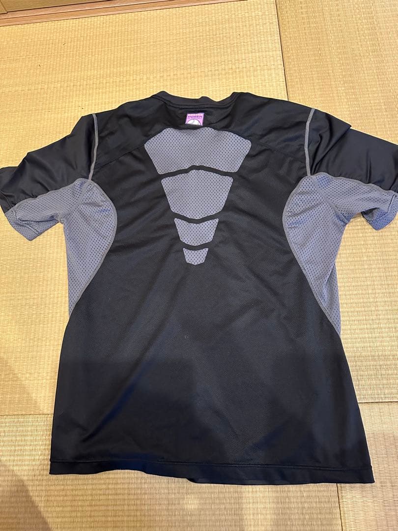 実使用！レア！ソフトバンクホークス　内川聖一選手　ナイキ　アンダーシャツ　XXL